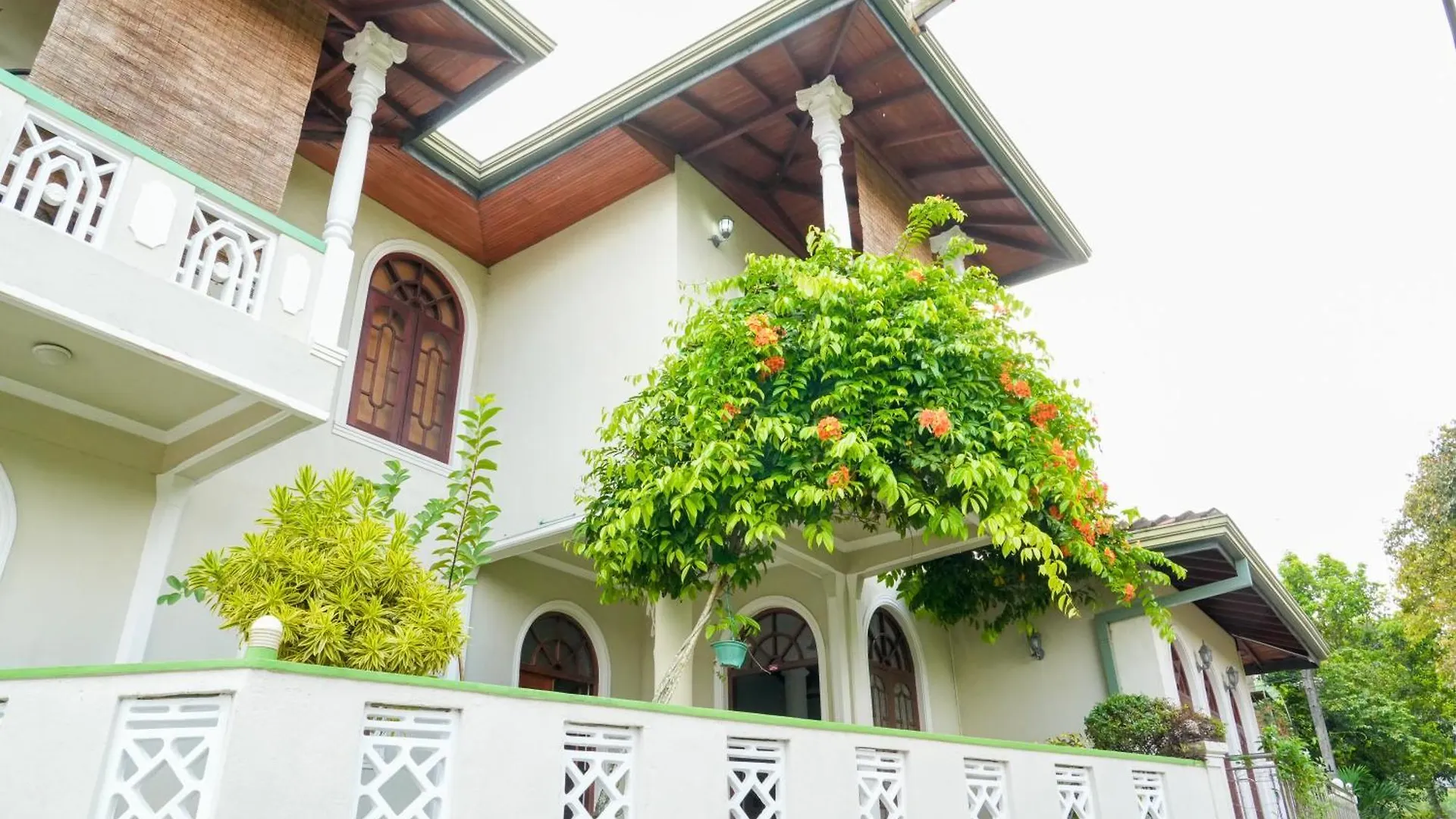 The Mist Residence Mapanawatura Sri Lanka