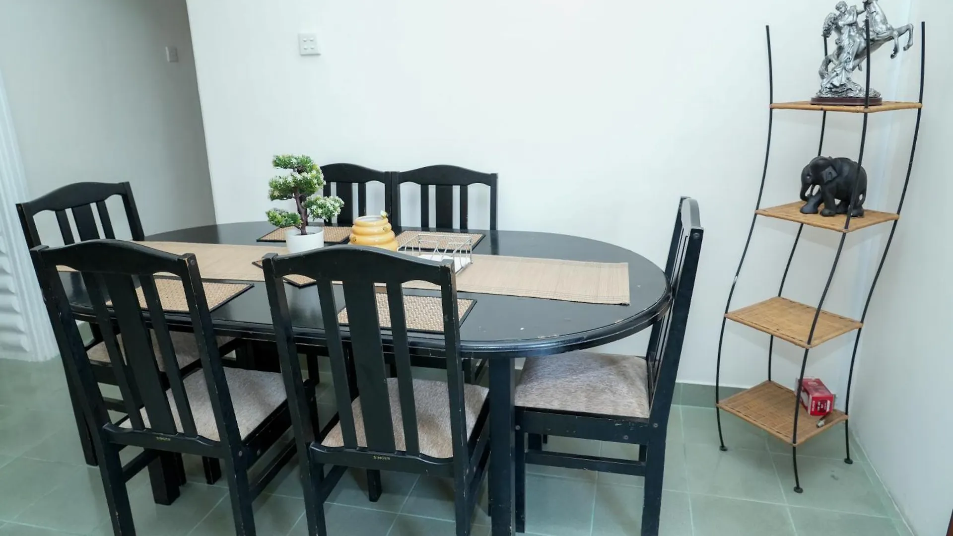 The Mist Residence Mapanawatura Apartment