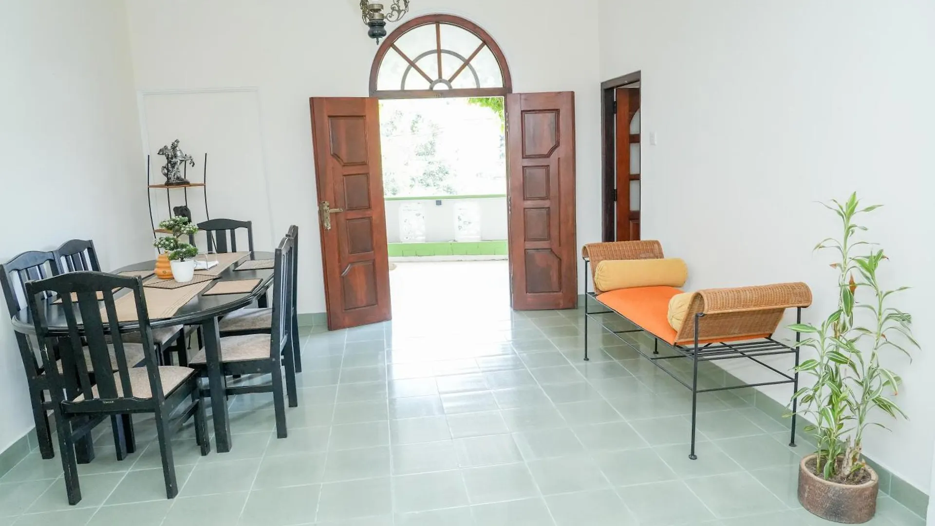 Apartment The Mist Residence Mapanawatura Sri Lanka