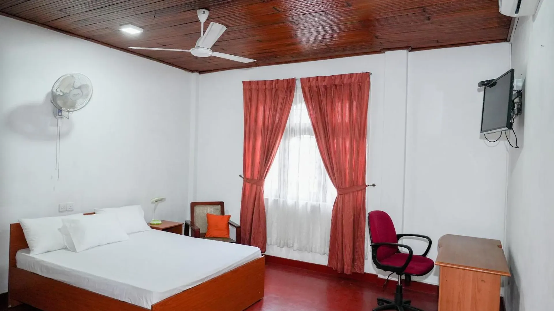 The Mist Residence Mapanawatura Apartment